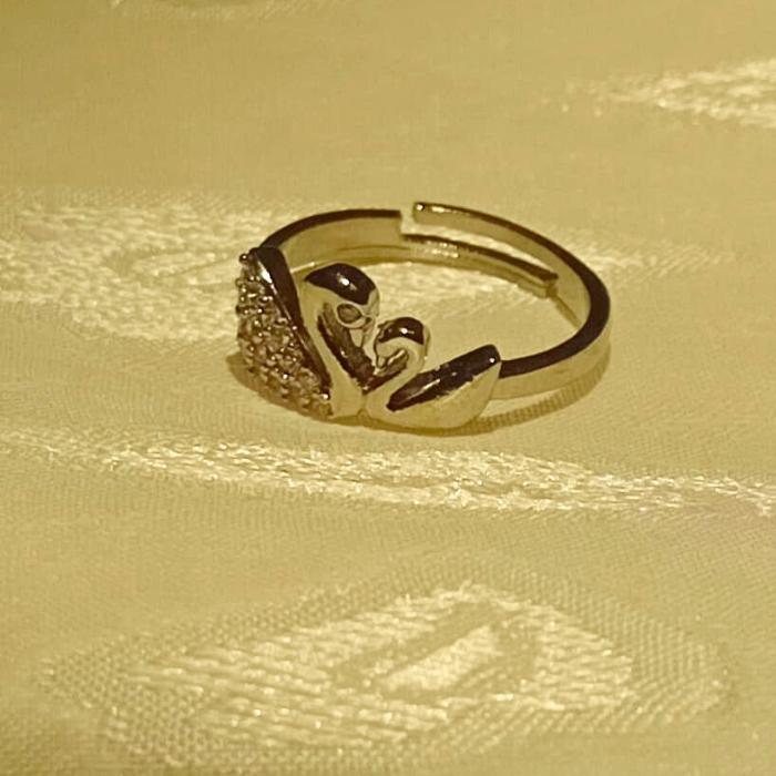 💍 Elegant Stainless Steel Adjustable Ring for Women – Fashion Jewelry